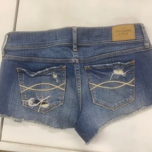 Abercrombie shirts size (26)